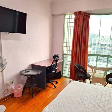 Master Room for Rent at The Sunny Spring,. Near to Dakota MRT! NO AGENT FEE