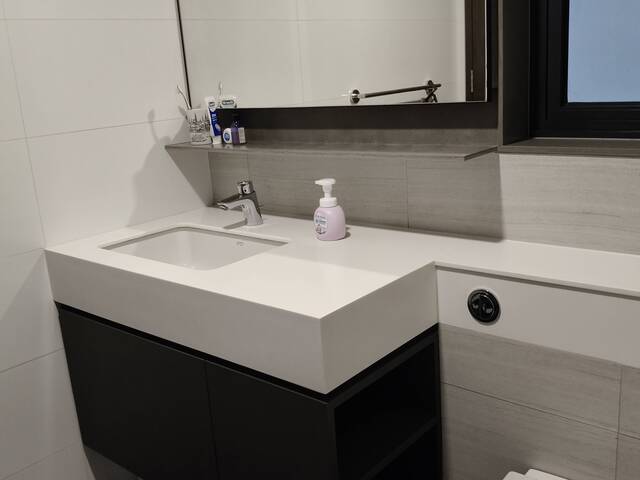 Condo Common Room for Rent (Bartley MRT - Circle Line)