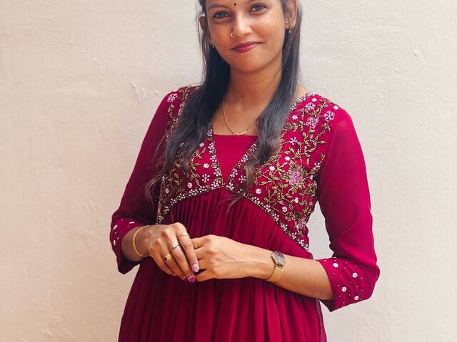 Thibaah Bathamanathan is looking for a room in Bukit Batok