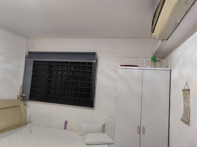 Air-Con Common Room for rent