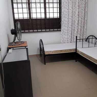 Share Room Blk 226 Serangoon Ave 4 @ $500 (AC/WIFI)