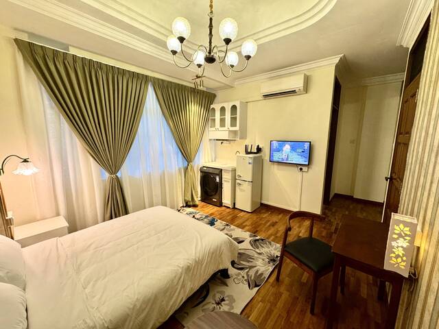 No Agent Fee No Owner Near MRT And Malls