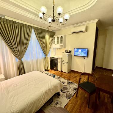 No Agent Fee No Owner Near MRT And Malls