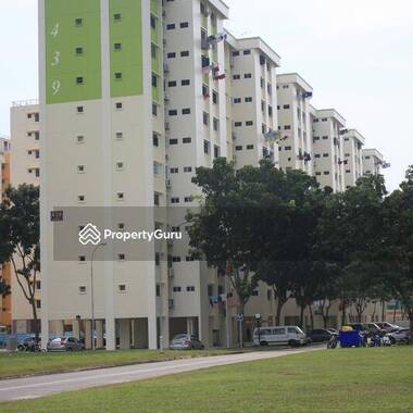 Common Room @ Yishun Ave 11 BLK 439! NO AGENT FEE!