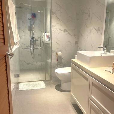 Common Room for rent at Ridgewood Condominium. Female Environment! NO AGENT FEE