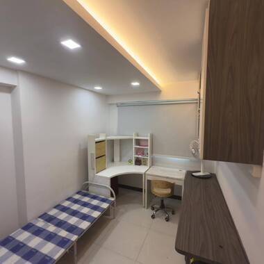 443C Fajar road, common room available for rent