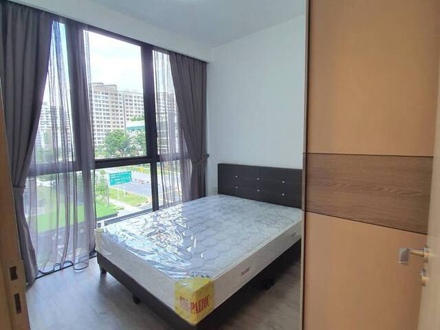 2 Bedroom Unit Condo for Rent along Tampines Avenue 10
