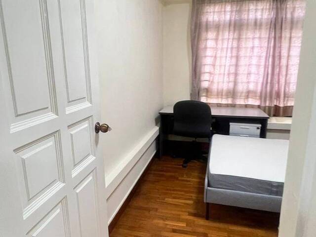 Luxurious room for rent