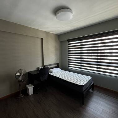 Punggol HDB room near MRT/Waterway Point for rent