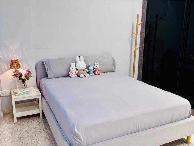 Room for rent ~newly renovated