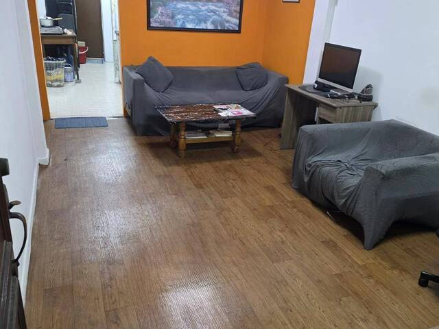Blk 5 Jalan Batu - share room with 1 guy (wifi) - INDIAN HOUSE