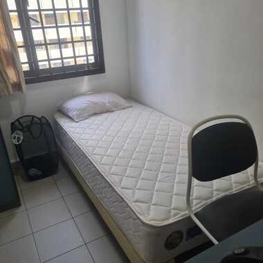 12 a Utility Fan Room with window , for Male tenants only , 3 mins walk to Braddell mrt stn