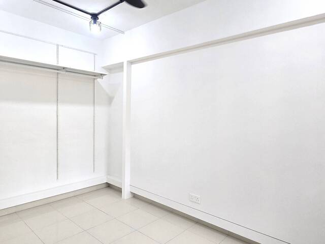 SUPER CHEAP! (3+1) 5I – Blk 684C Woodlands Drive 62– Near Admiralty MRT!