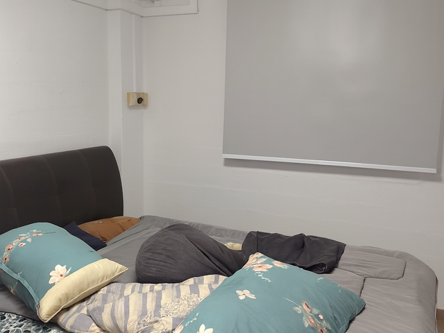 Male Room - Blk 113 Jalan Bukit Merah