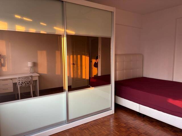 Big common room with big common living at Matine Parade road