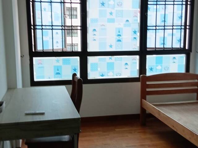 Common room for rent -