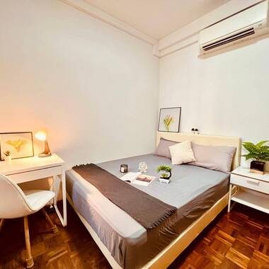 For Rent - Condo Common Room @Central Green Condo (Next To Tiong Bahru MRT - EWL/Green Line)