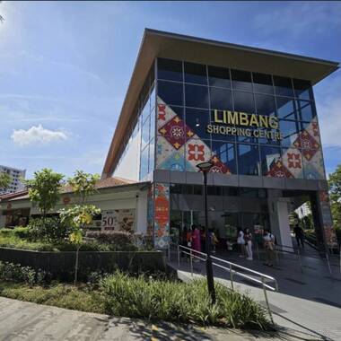 Nr Yew Tee & Choa Chu Kang Mrt, Nice Renovated Executive Apartment, Opposite McDonald's, Food Courts