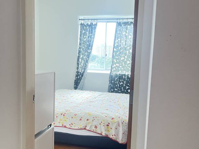 Spacious Room for Rent – With Attached Bathroom!