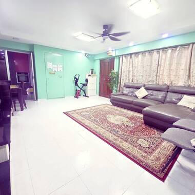 4R flat for rent at Blk 258 Serangoon Central Drive. Near to Serangoon MRT. NO AGENT FEE
