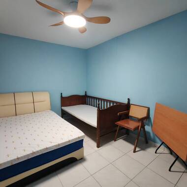 Spacious Common Room (5mins to MRT, No agent fee)