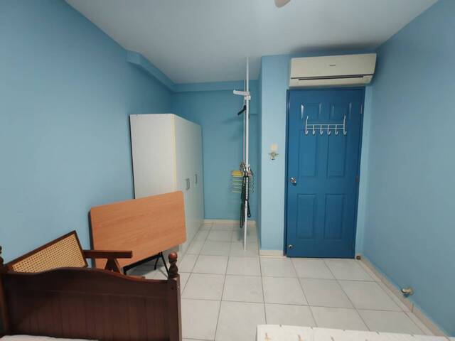 Spacious Common Room (5mins to MRT, No agent fee)