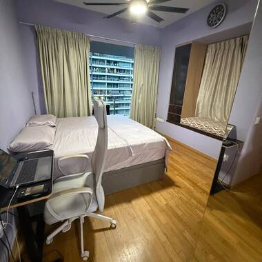 Master bedroom for rent