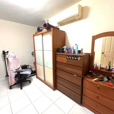 4R flat for rent at Blk 766 Bedok Reservoir View. Near to Bedok Reservoir MRT. NO AGENT FEE