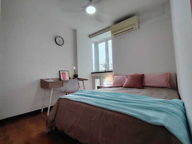 Newly Furnished Condo Premium Room with bed for rent in SIMEI.