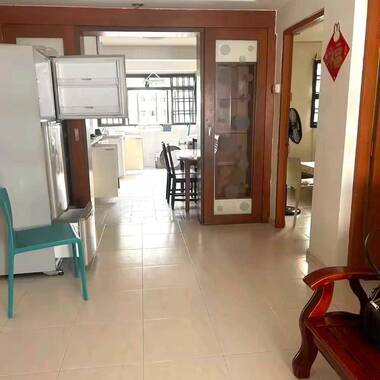 3R flat for rent at blk 170 Stirling Road. Near to Queenstown MRT no agent fee