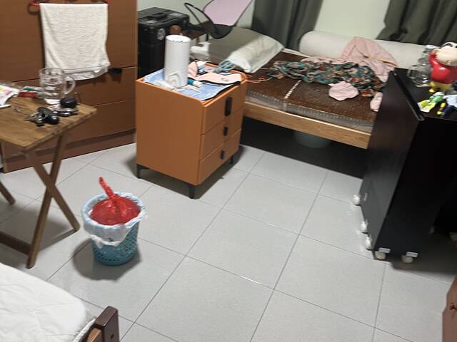 Room for rent near MRT