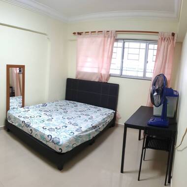 1-2 Pax Room at Blk 144 Jalan Bukit Merah