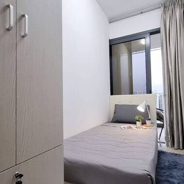 ✨ Lakefront Residences – Common Room for Rent | 1 Pax Only, No Agent Fee ✨