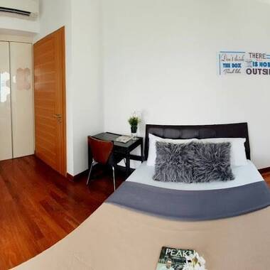 MBFC/Marina Bay Sands/Shenton WAY - CBD Queen Room - High Floor Unit