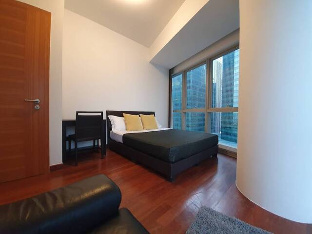 MBFC/Marina Bay Sands/Shenton WAY - CBD Queen Room - High Floor Unit