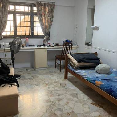 Common room for rent at Blk716 Clementi West Street 2 - ...
