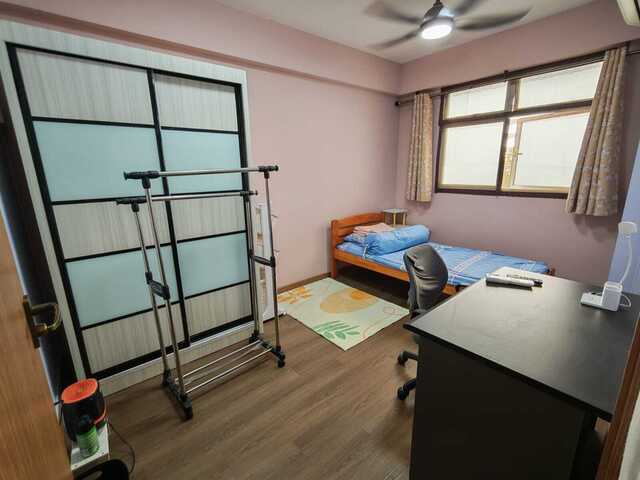 $800 ladies only @ Punggol Northshore