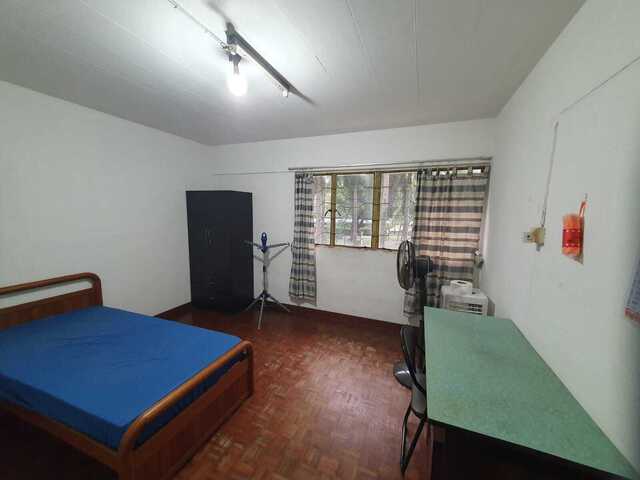 Blk 107 Spottiswoode Park - $1000 for 1 guy (aircon wifi) - WALK to MRT