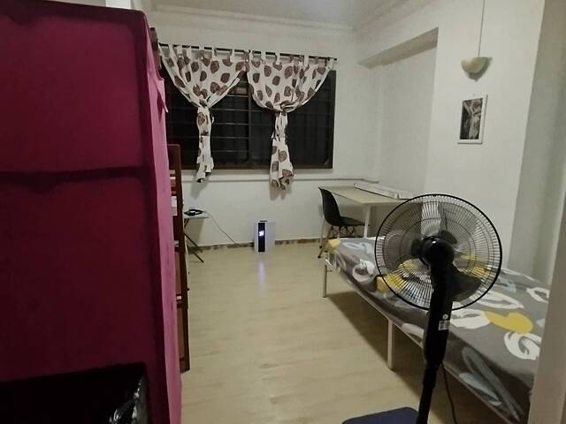 TAMPINES ST 34 - ROOM FOR RENT