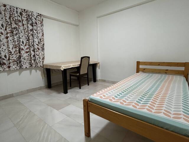 Common room @BishanBlk213 clean and convenient!!