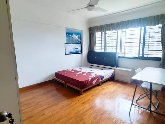 Toa Payoh room for rent/Caldecott, Braddell MRT/Common Room/1-2 pax/Available Immediate