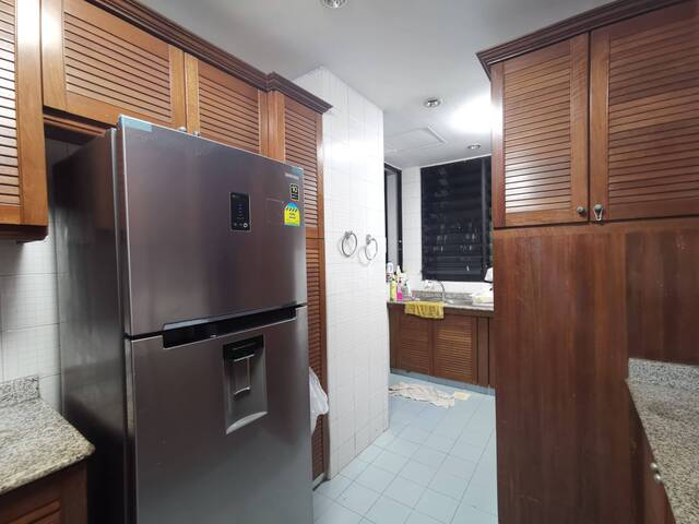 Room for rent/1-2pax/Include utilities/No owner stay/Available Immediate