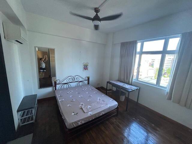 Room for rent / Toa Payoh, Boon Keng, Novena MRT / Common room / 2-3 pax stay / Available Feb 02