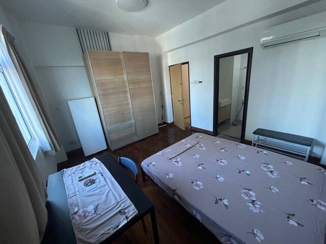 Room for rent / Toa Payoh, Boon Keng, Novena MRT / Common room / 2-3 pax stay / Available Feb 02
