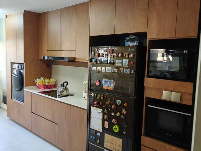 ๐ก Muji Co-Living for Ladies โ Spacious Room 5 min walk to Hougang MRT (NE14)