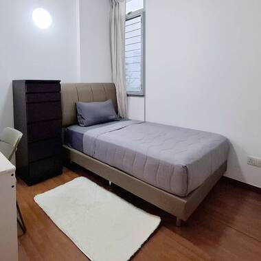 ✨ The Lakeshore – Common Room for Rent | 1 Pax Only, No Agent Fee ✨