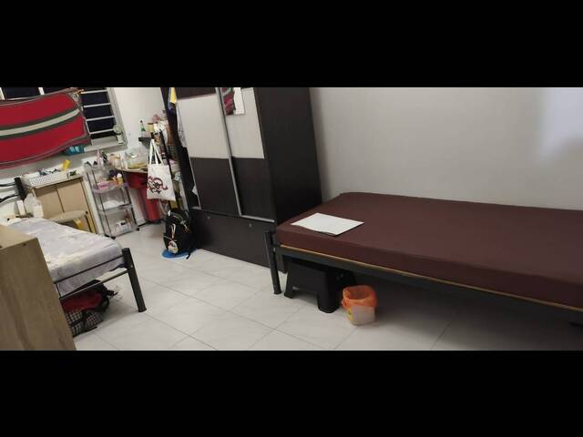 LOOKING FOR 1 FEMALE TENANT TO SHARED A ROOM.