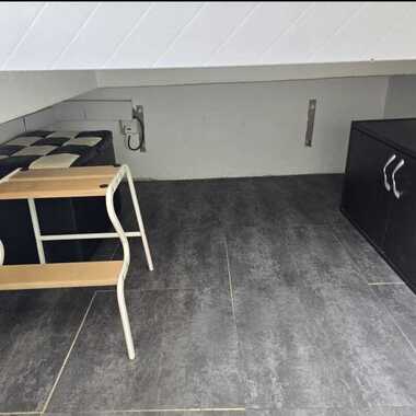 2mins walk to Chinatown MRT, Above Shopping Mall, no owner, can cook, Privacy