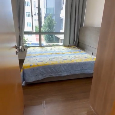 Looking for A Male Co-Tenant