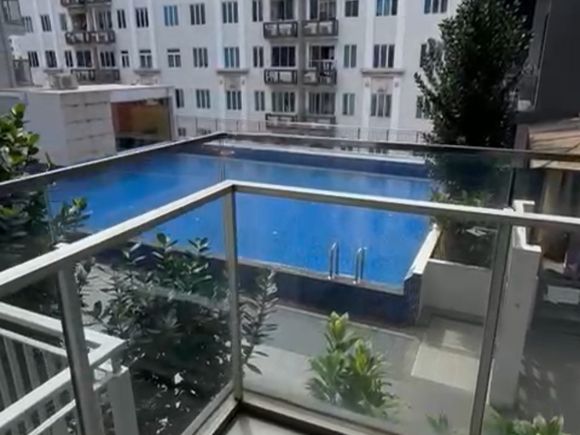 Looking for A Male Co-Tenant